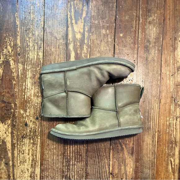 LL bean Ugg Boots - Picture 3 of 6